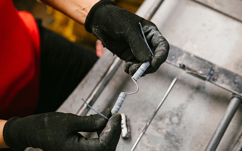 Learn what high carbon steel is, including its properties, advantages, disadvantages, applications, and why it is widely used for spring steel wire.